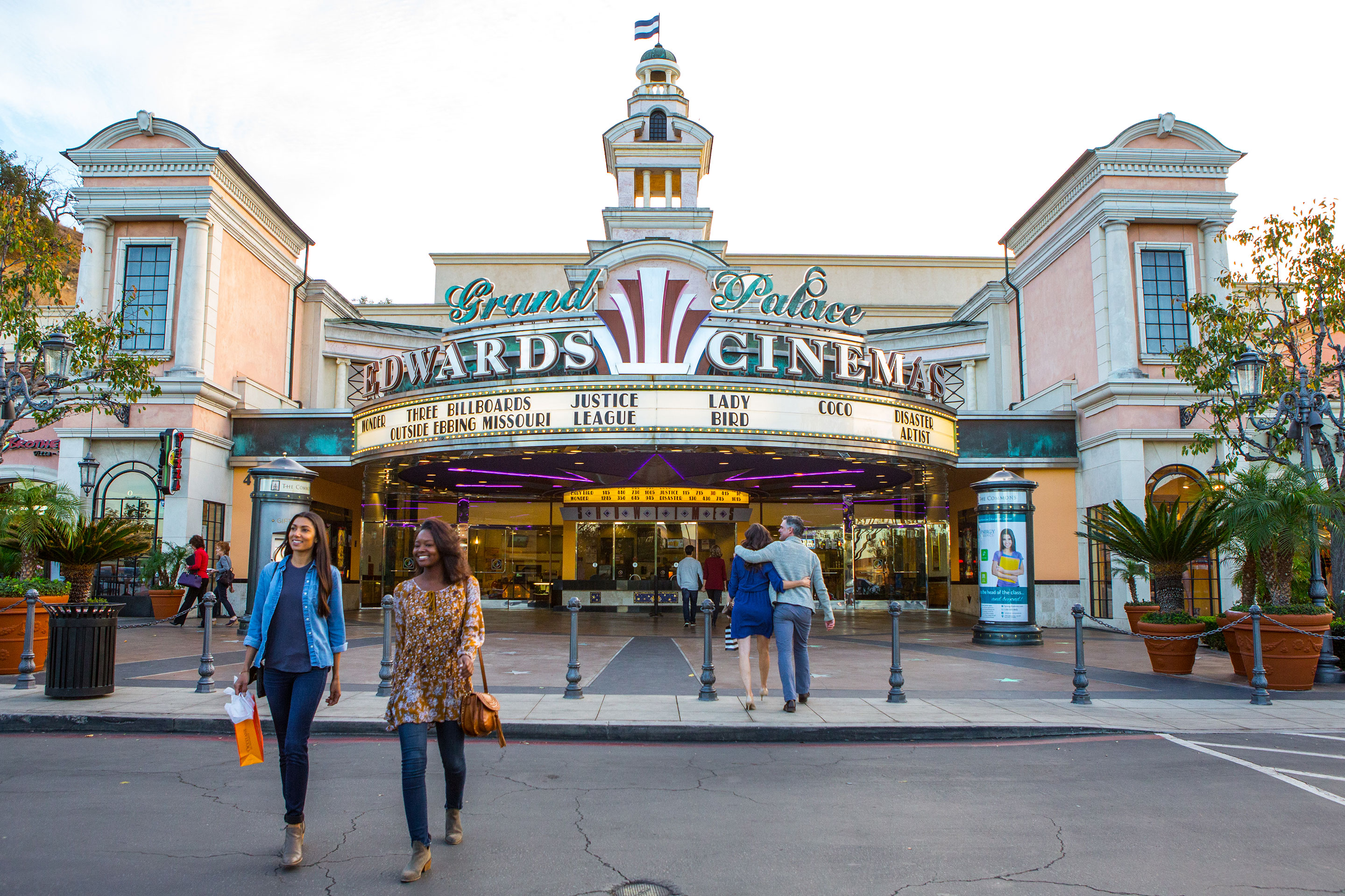 Movie Times Edwards Grand Palace at The Commons at Calabasas